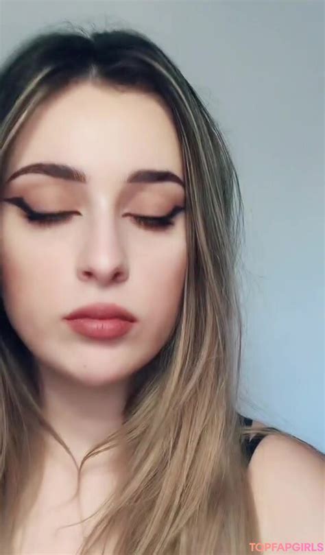 Sarah White (@just1white) on TikTok | 2.3M Likes. 427.6K Followers. Your favourite crazy mom💕 Better on IG IG: notmissarah.Watch the latest video from Sarah White (@just1white).